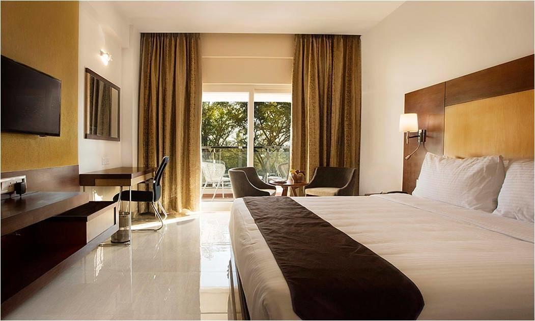 Hotel Aadrika Chikmagalūr Екстериор снимка